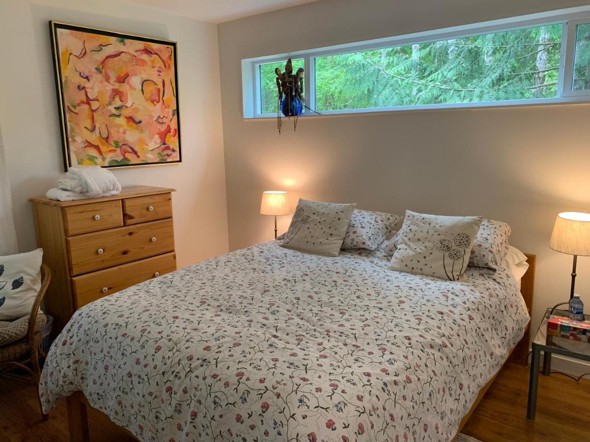 Forest By The Sea Rentals Merville Esterno foto
