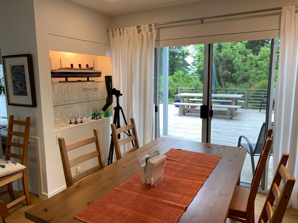 Forest By The Sea Rentals Merville Esterno foto